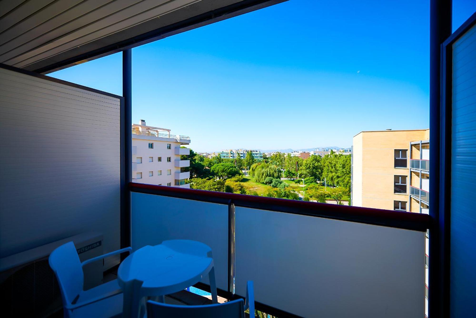 Standard Room Pool View